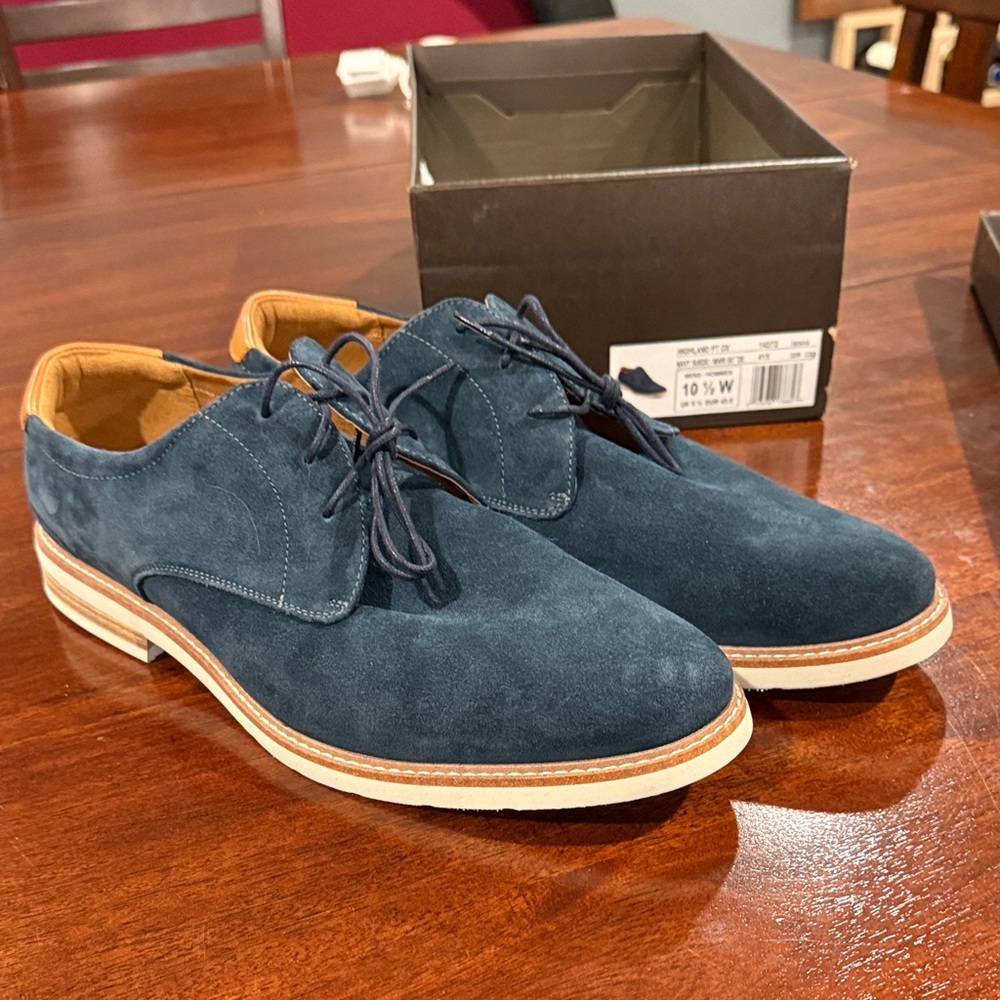 Florsheim Highland Oxfords - Navy Suede